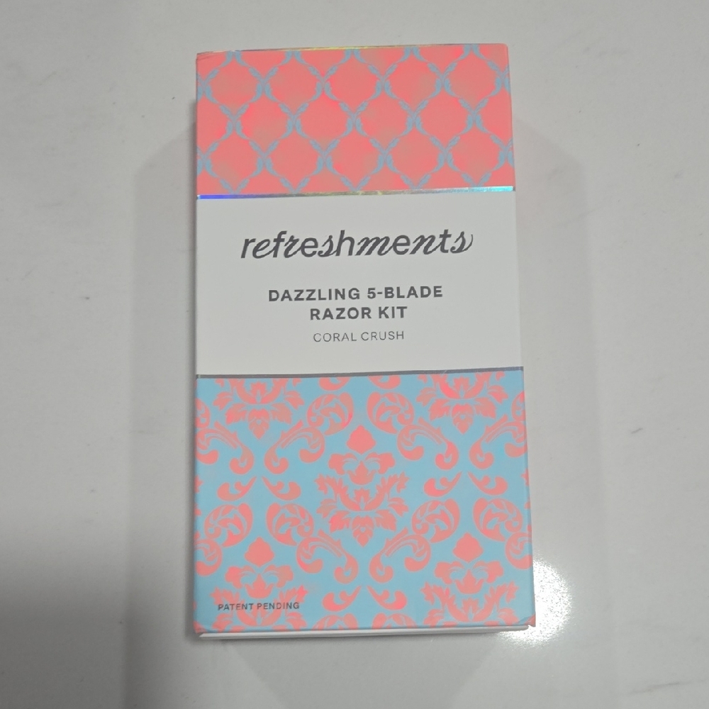 Refreshments Dazzling 5-Blade Razor Kit